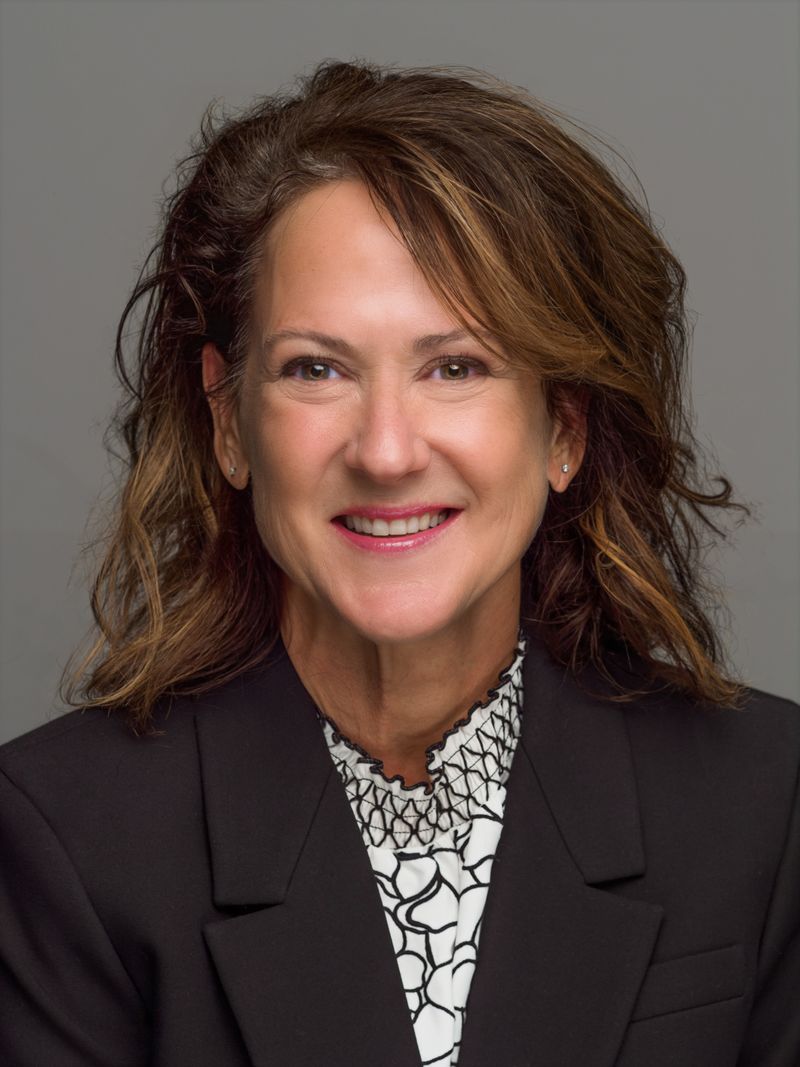 Kara Casagrande headshot
